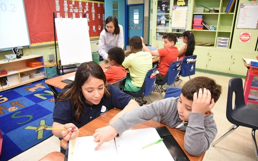 bronx paraprofessional classroom bronx para