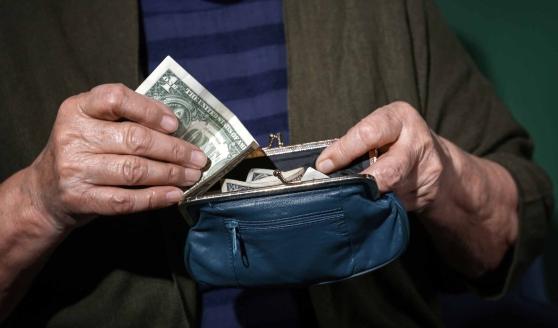 Handling money